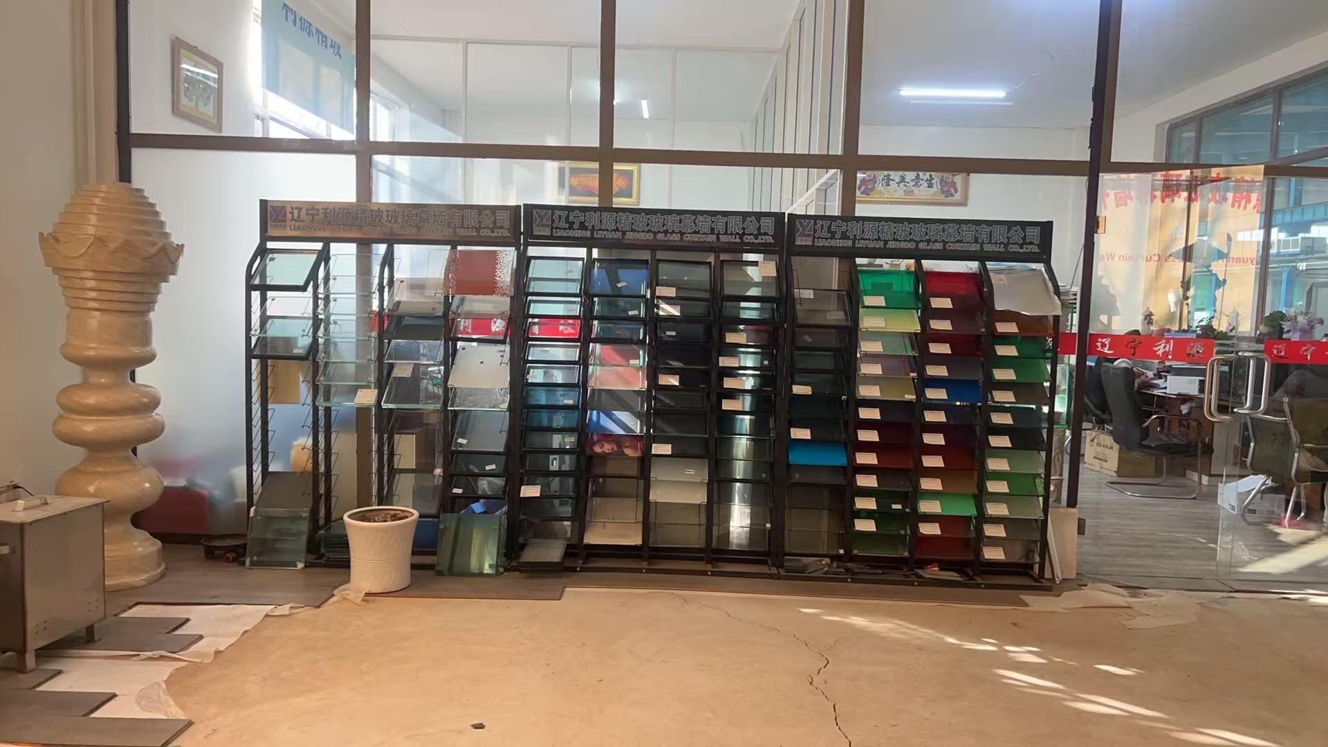 六盘水市工程玻璃批量采购夹层夹丝玻璃 - 价格